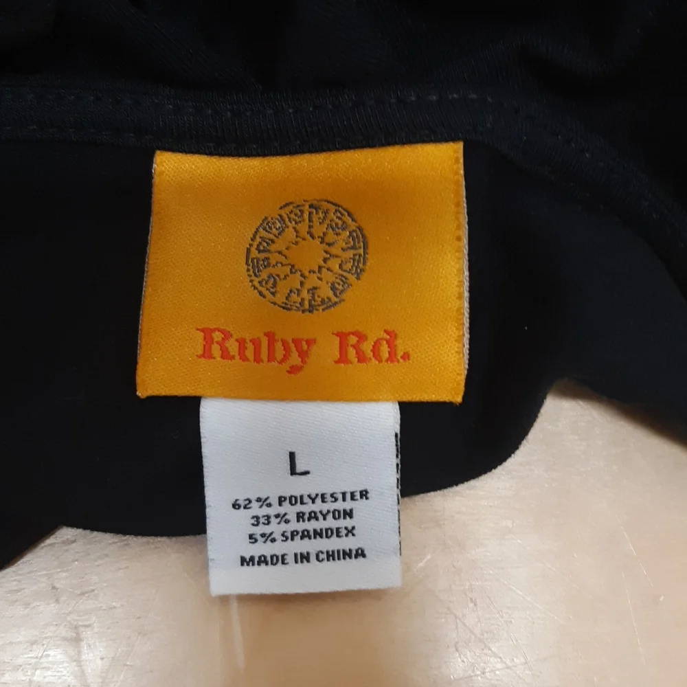 Ruby Rd. Top - Picture 5 of 6